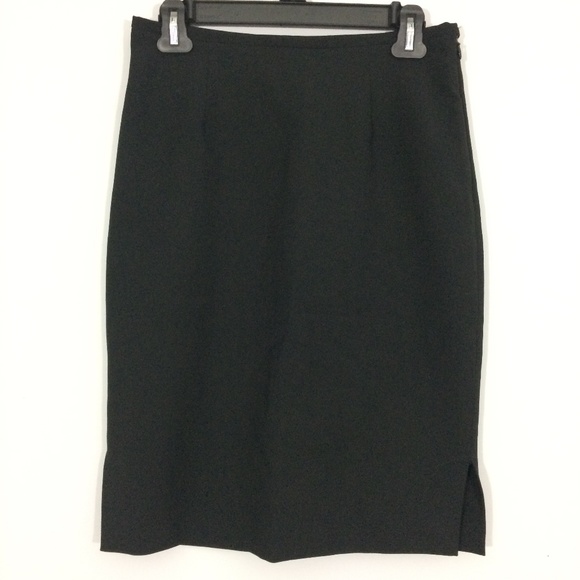 Express Dresses & Skirts - Express Womens 7/8 Black 100% Polyester Midi Skirt